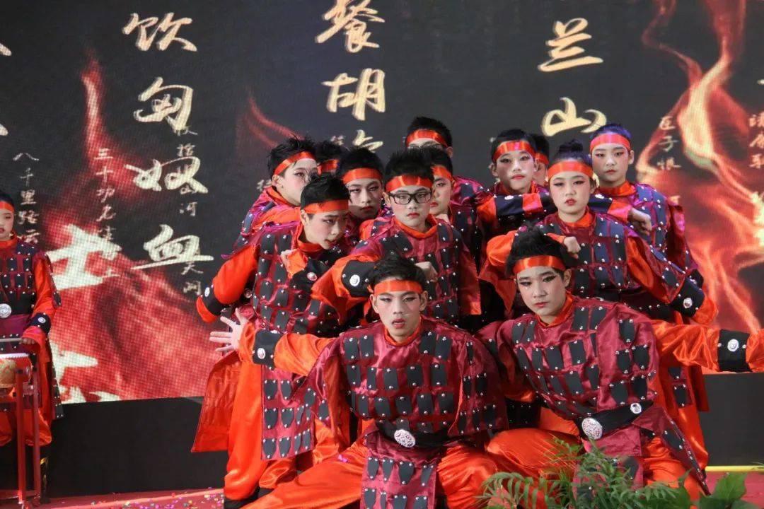虫虫助手下载
